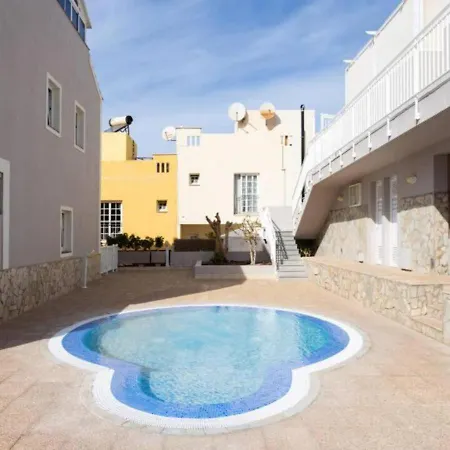 Townhouse With Pool And Sea View In Holiday home Callao Salvaje